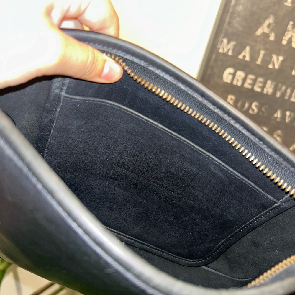 Vintage Coach Zippered Clutch Crossbody Bag New York City 9455 Black - Picture 4 of 10